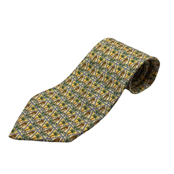 Salvatore Ferragamo Silk Tie – Yellow Novelty Print Made in Italy Like New